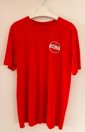 Oakley T‑Shirt (XL, Rot, Custom Fit)